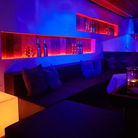 Hotel Lala Arthotel 2*