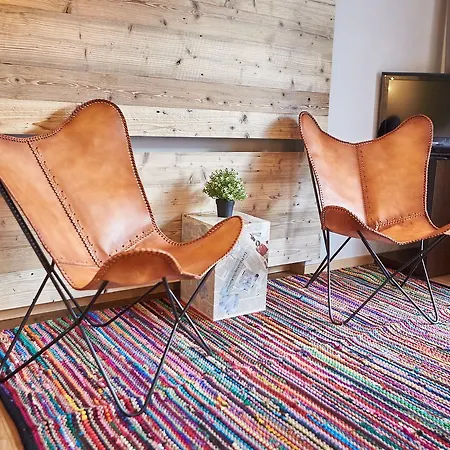Lala Arthotel Hotel 2*